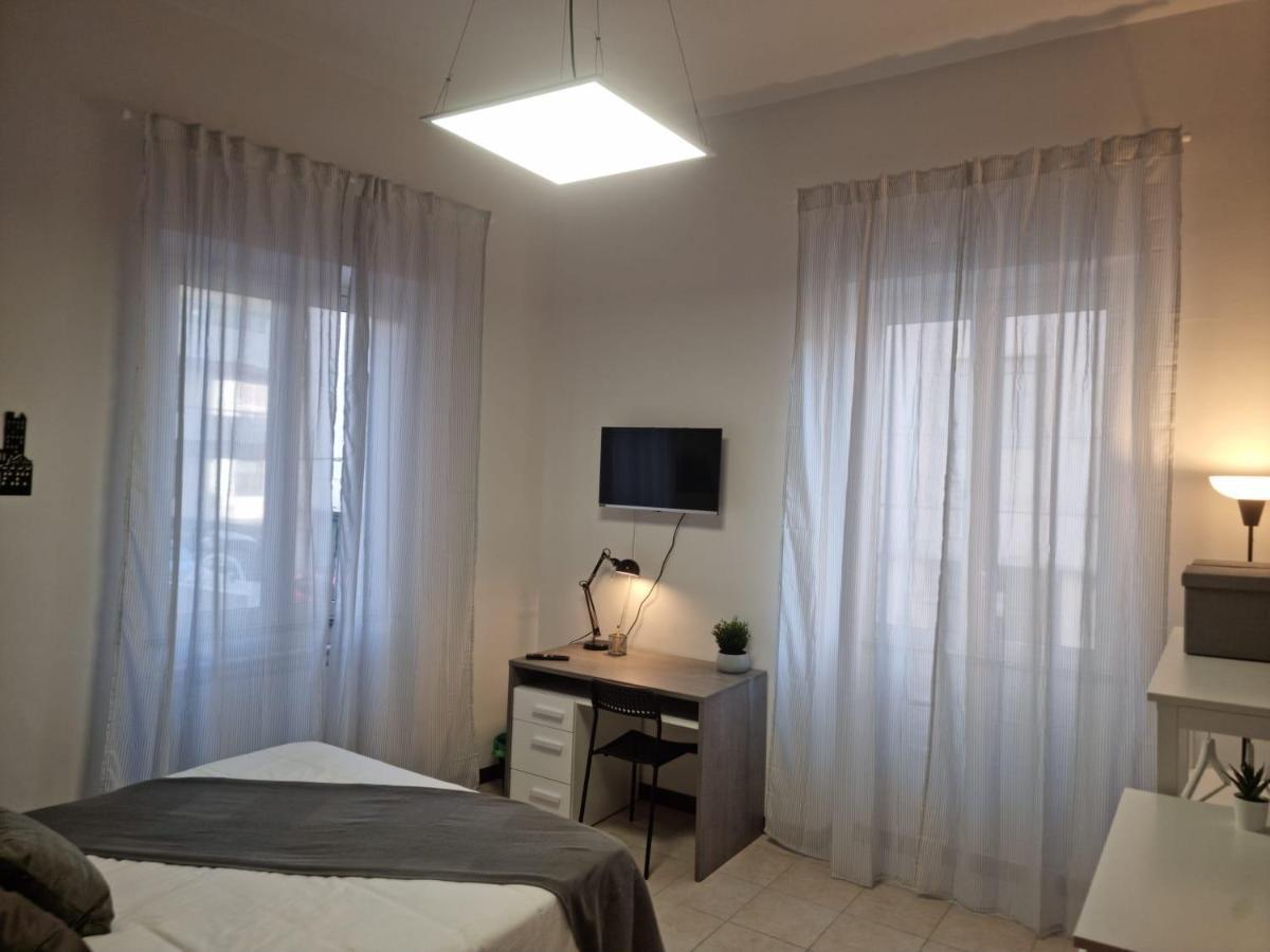 Laura Four Apartment Messina Ngoại thất bức ảnh